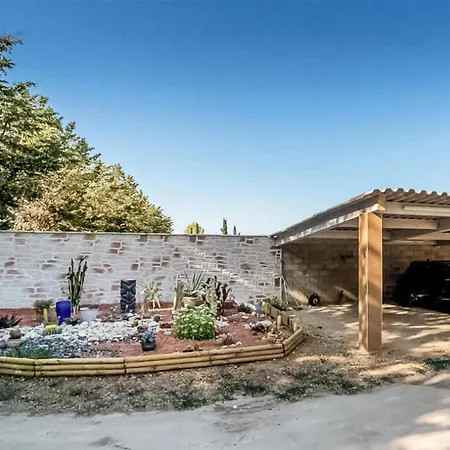 2 Bedroom Awesome In شقة *