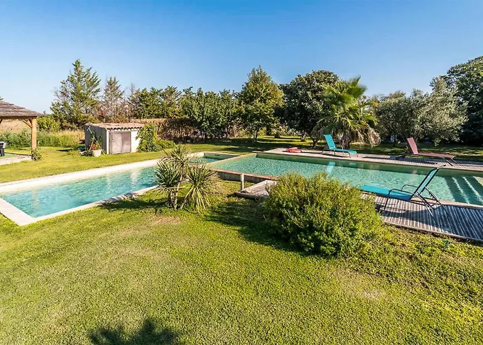 2 Bedroom Lovely In 아파트 *